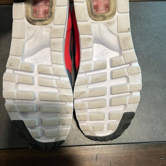 Jordan Son of mars - Picture 3 of 4